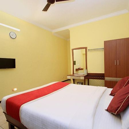 Hotel Kudla Rasaprakash มังคาลอร์ ภายนอก รูปภาพ